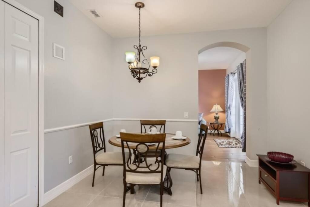The Marvel Mansion 5Br Pool Home Near Disney World 올랜도 외부 사진